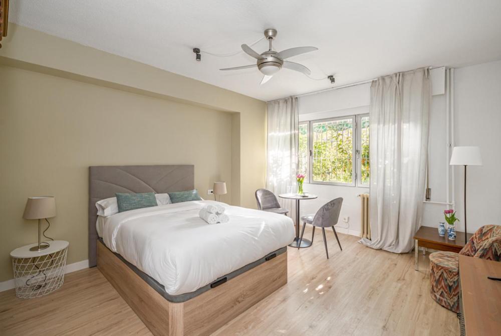 Madrid Rio Rooms מראה חיצוני תמונה